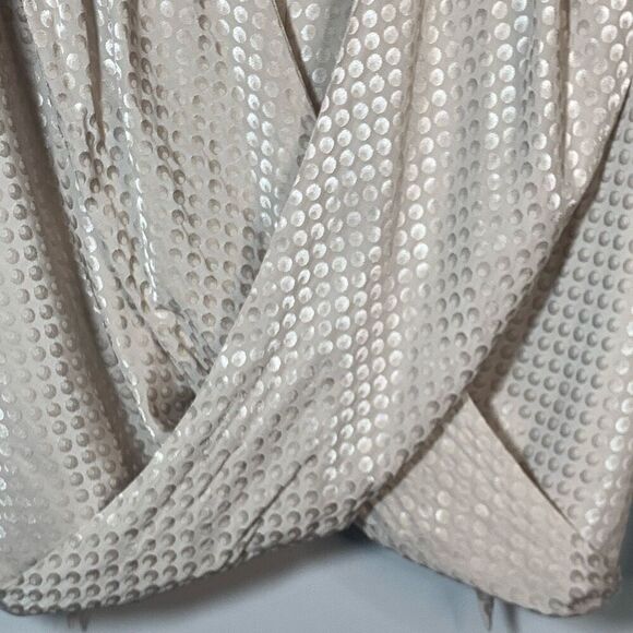 Heiser-Egan Women's Polka Dots Long Sleeve V-Neck Satin Blouse Cream Size 10 - Picture 2 of 9